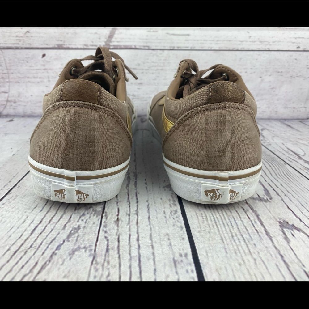 Vans - Picture 4 of 7